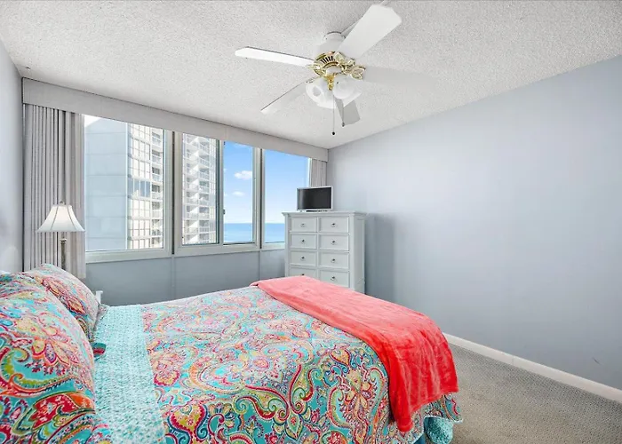 3 Bedroom Ocean Front In Desired Quay Building Ferienhaus *