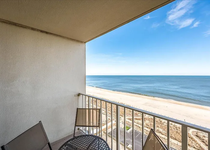 3 Bedroom Ocean Front In Desired Quay Building Ferienhaus